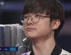 黑白体育-包含Faker在利物浦比赛中势不可挡，大胜引发热议！的词条