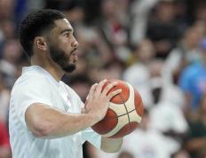 黑白体育-包含塔图姆遭遇十五连败，法国队教练面临压力！的词条