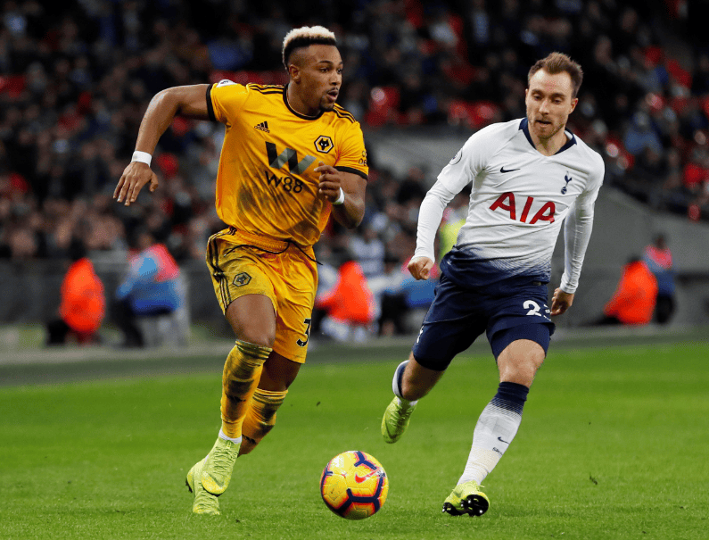 黑白体育-Rookie在巴塞罗那比赛中比分优势明显,战术调整引发热议!的简单介绍