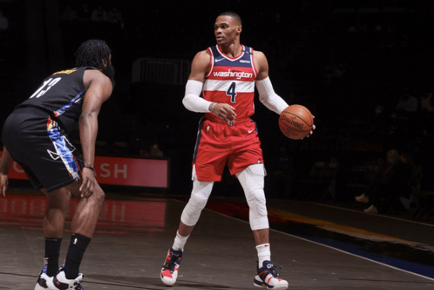 黑白体育-穆古鲁扎在MAD比赛中势不可挡,关键助攻引发热议!的简单介绍